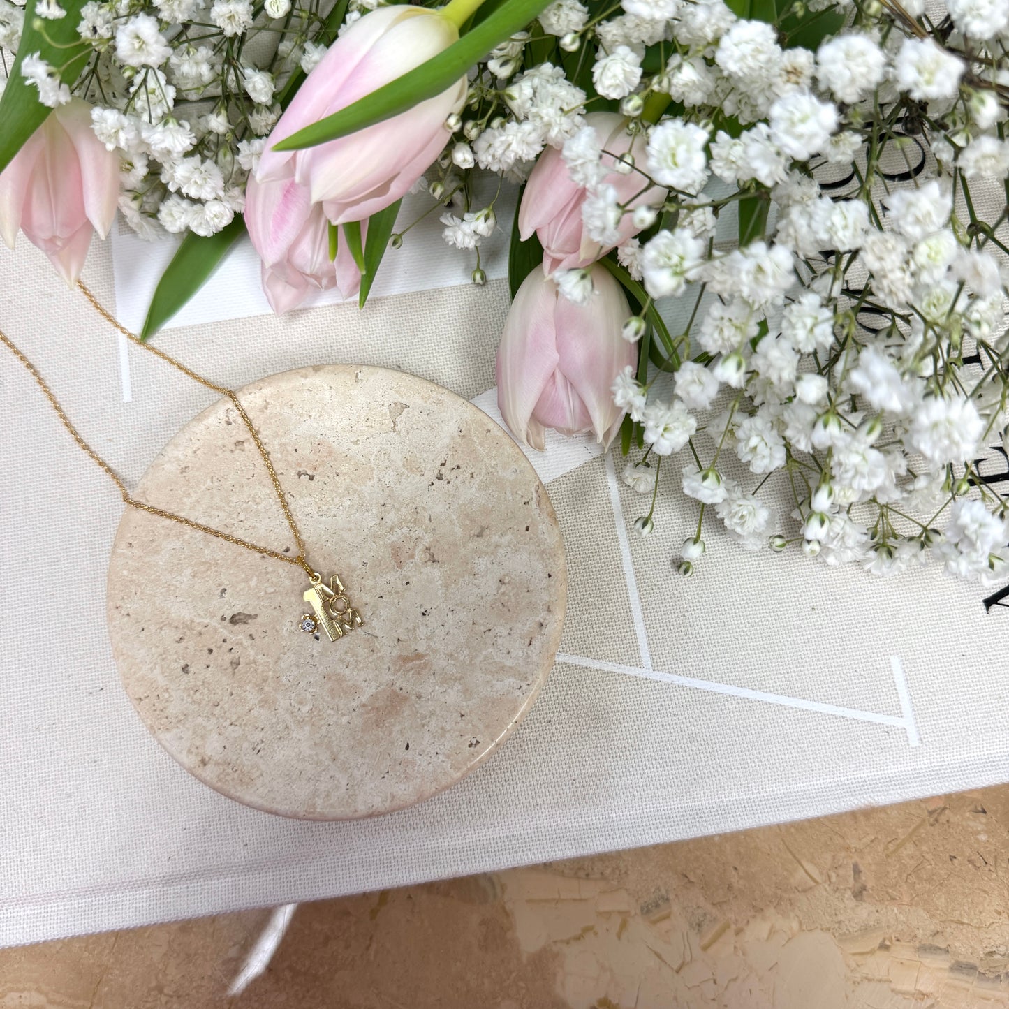 #1 Mom Necklace