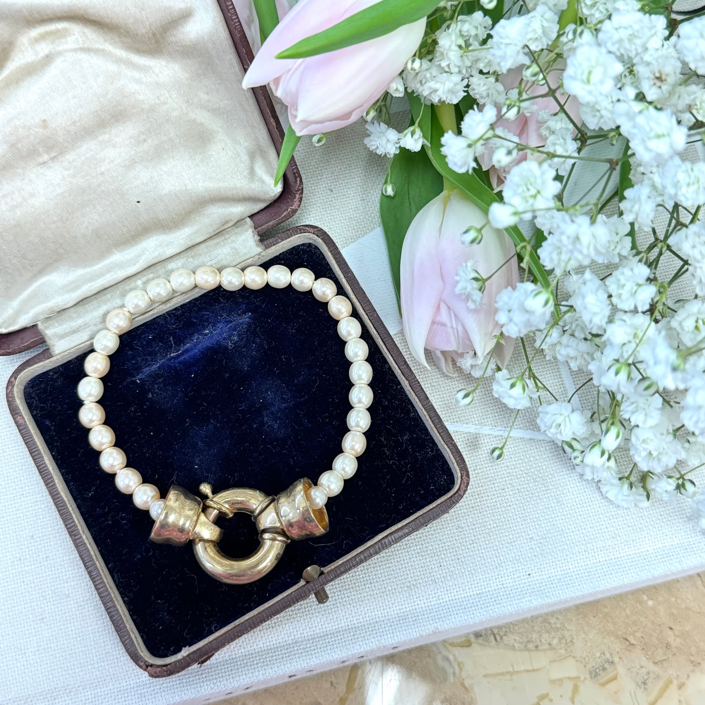 Pearl Hook Bracelet