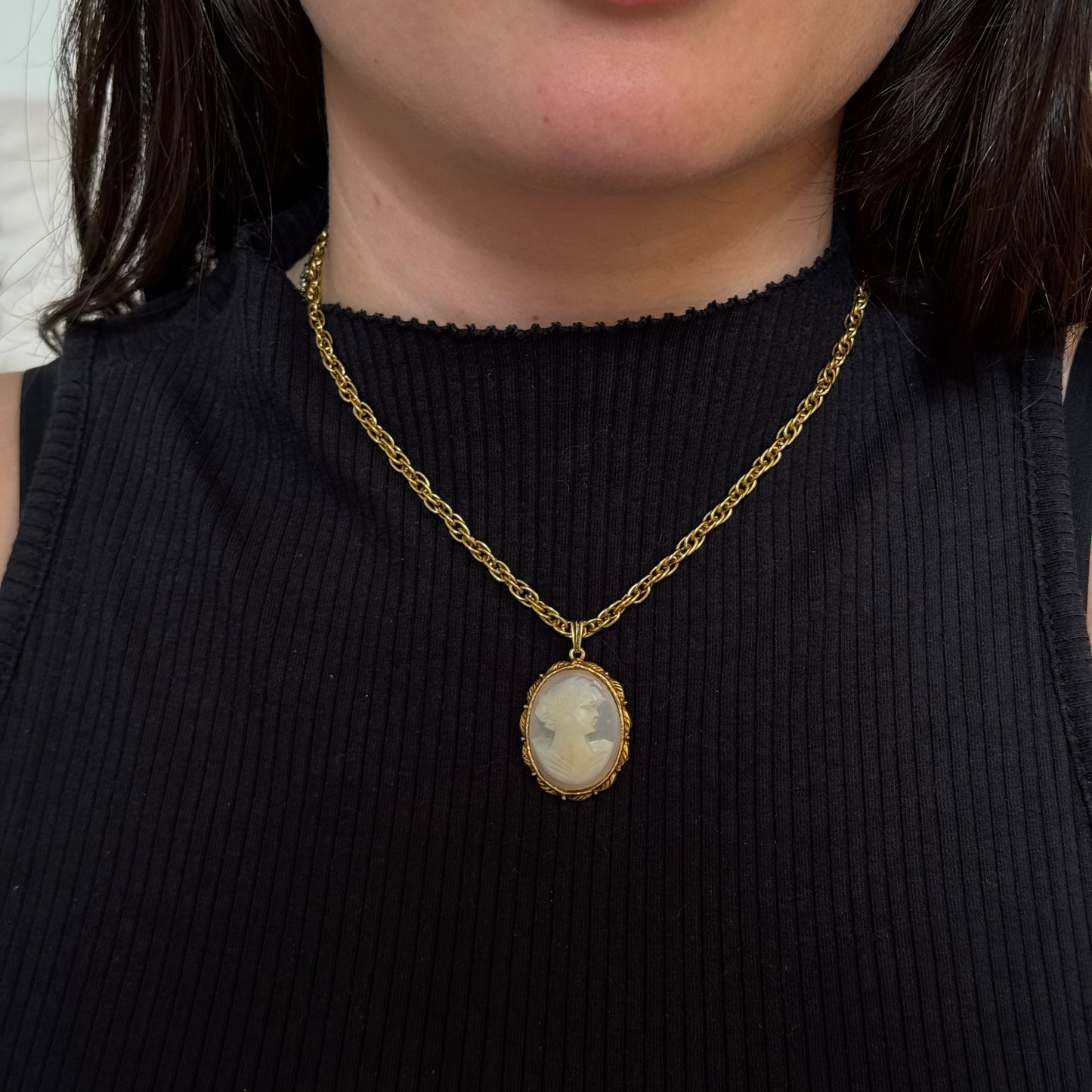 Shell Cameo Necklace