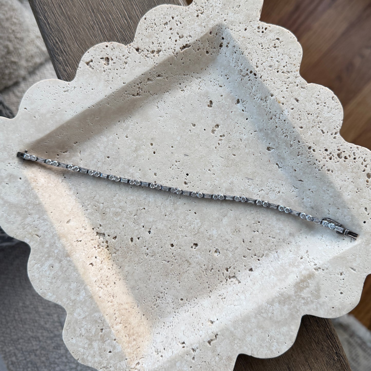 Vintage-Round-and-Baguette-Cut-Tennis-Bracelet