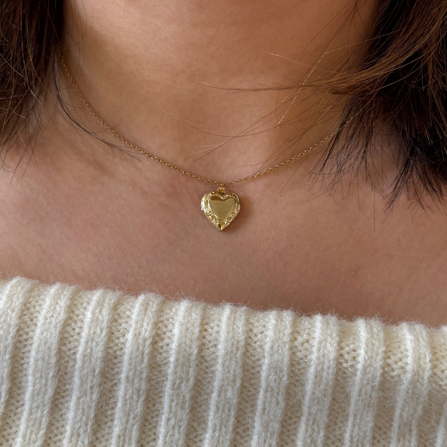 GOLD FILLED MINI HEART LOCKET