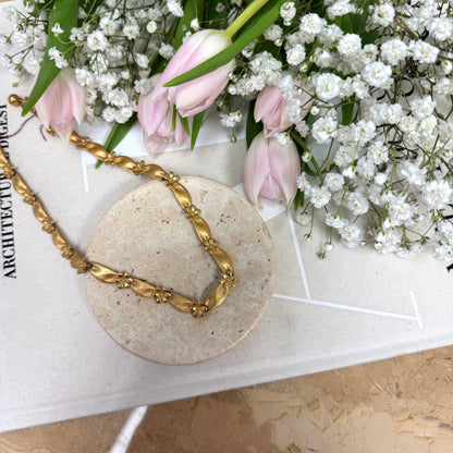 Vintage TRIFARI Daisy Link Necklace