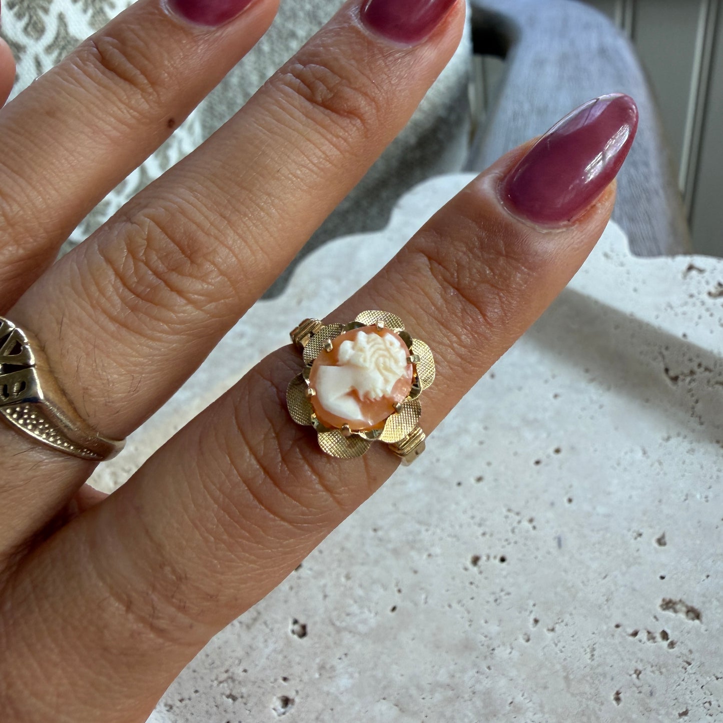 Cameo Shell Ring In 10k Gold Filled Ring