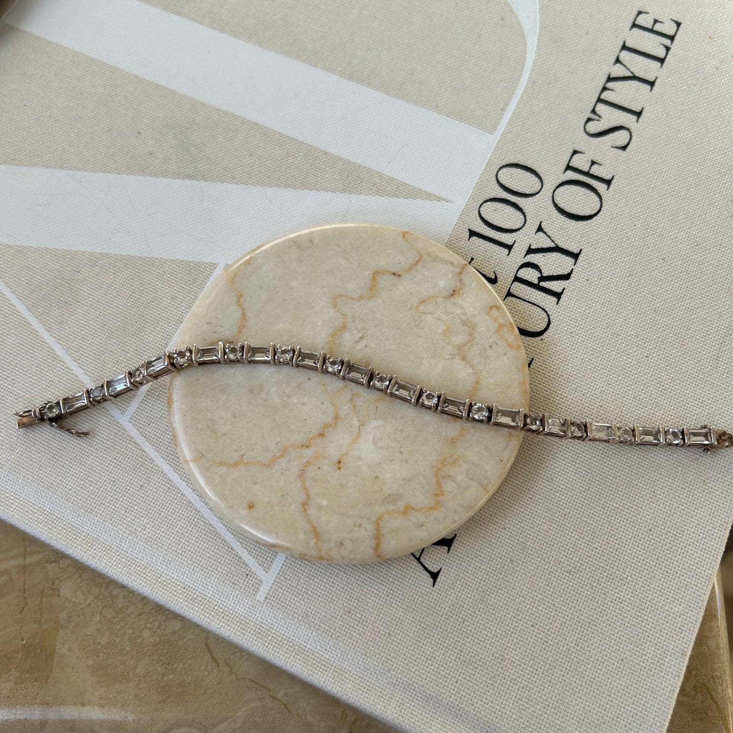 Baguette and Circle Pattern Tennis Bracelet