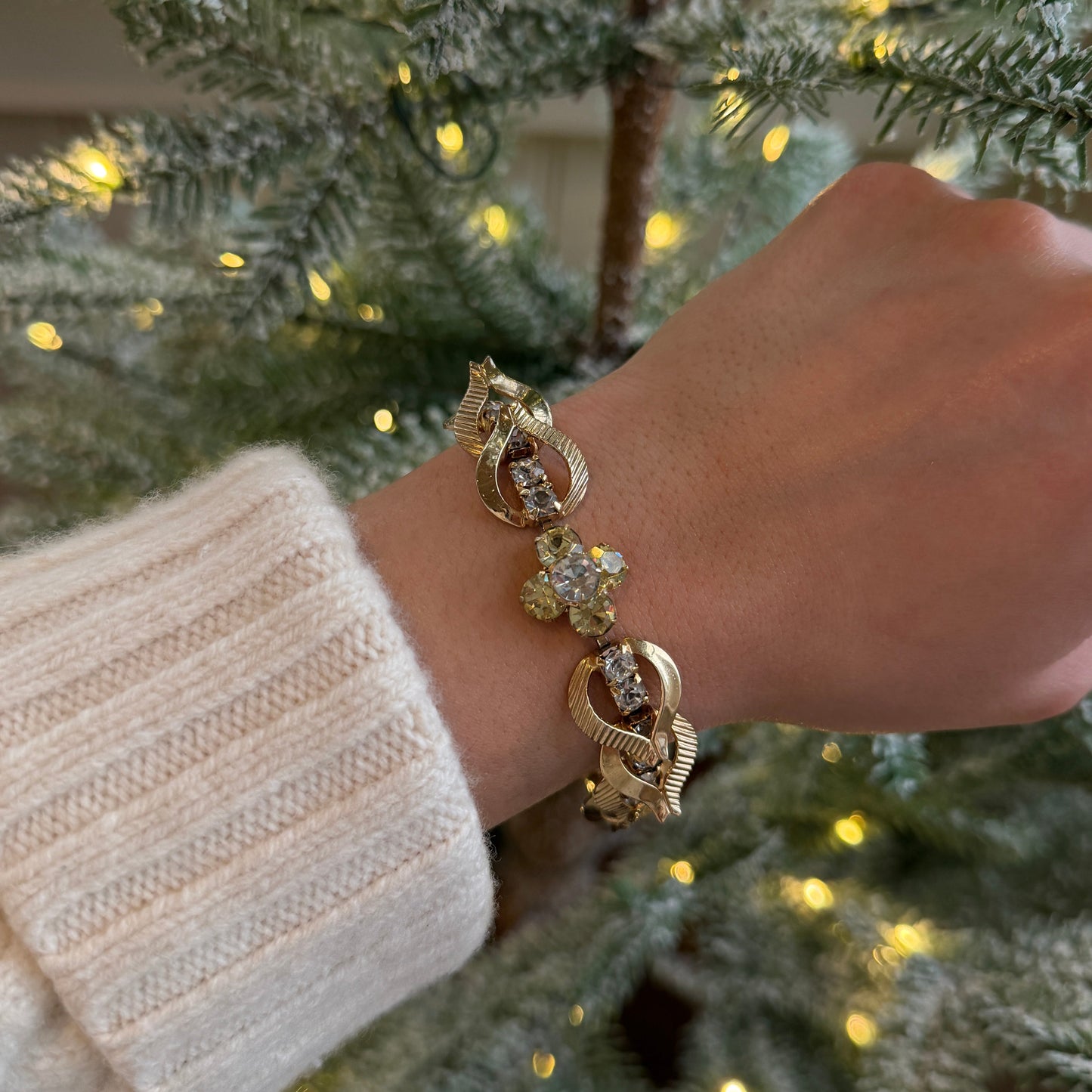 Sarah-Cov-Clear-and-Peridot-Rhinestone-Bracelet