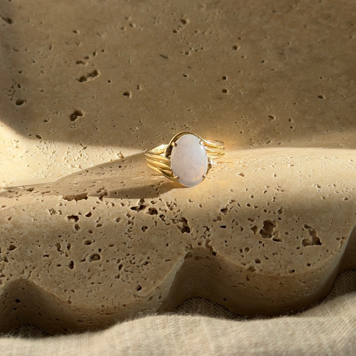 Lavender Jade 14k Gold Ring