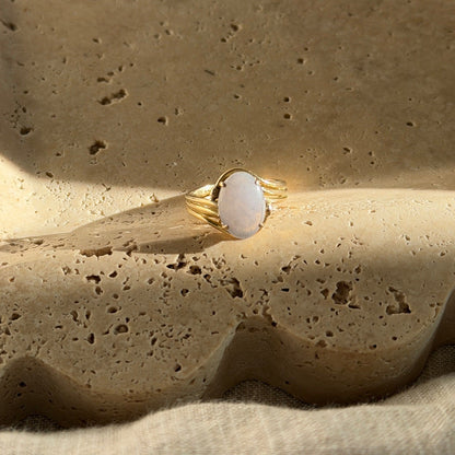 Lavender Jade 14k Gold Ring